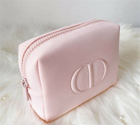 dior travel beauty case